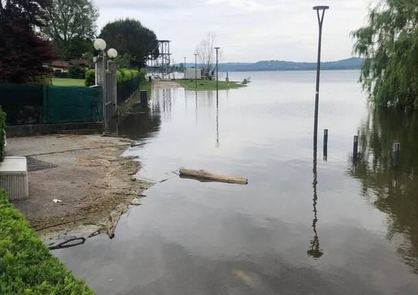 lago esondato a Gavirate