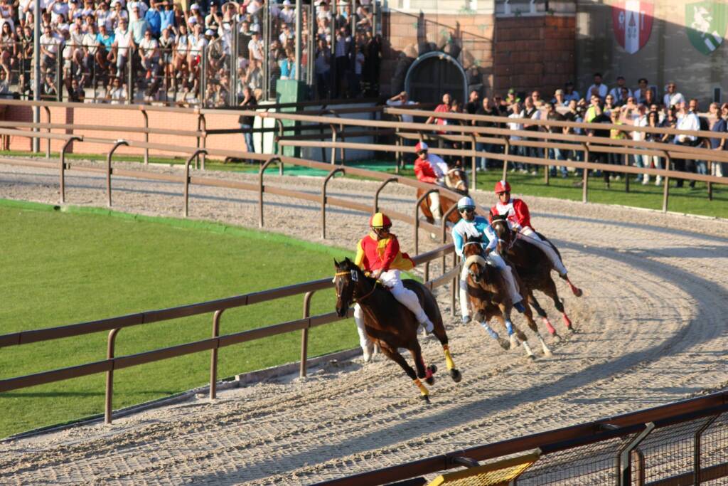 Palio di Legnano 2024 la corsa