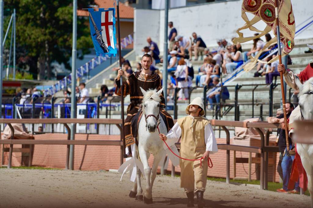 Palio di Legnano 2024: la sfilata al Campo - Foto di Daniele Zaffaroni