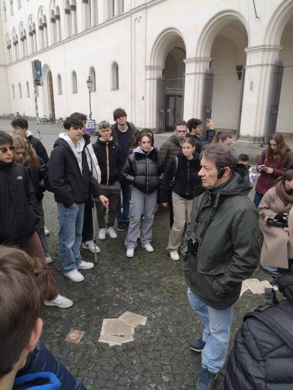 Primo premio al concorso regionale "Viaggi della memoria per la scuola" per il Liceo Cavalleri di Parabiago