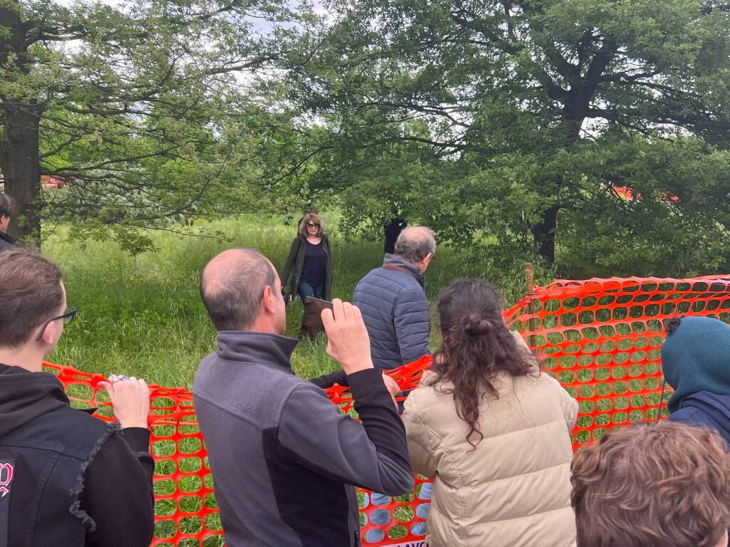 protesta campi padel sacconago busto arsizio