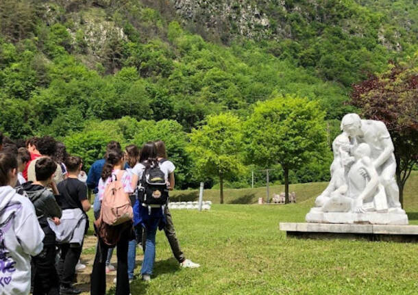 scuola besozzo vajont