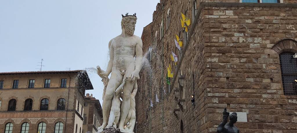 Firenze in giallo per la partenza del Tour de France