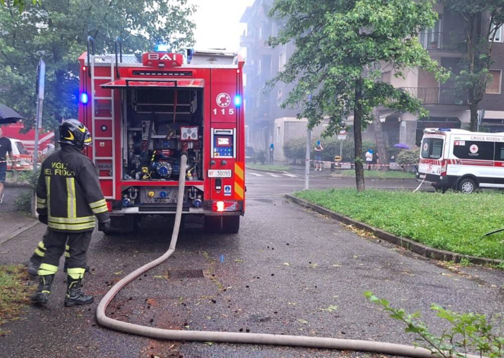 Incendio ex convento di Cerro Maggiore - 23 giugno 