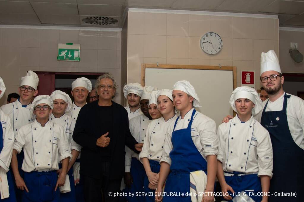 Lo chef di Masterchef Giorgio Locatelli in visita all'IS Falcone di Gallarate