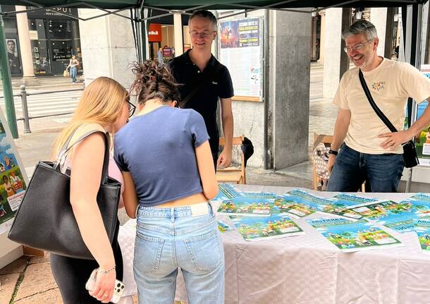 Un gazebo per la fiera del Des