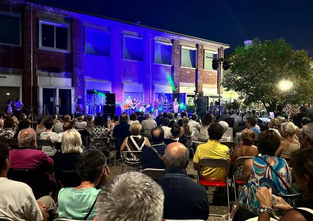 Castellanza: concerto tributo a Lucio Battisti