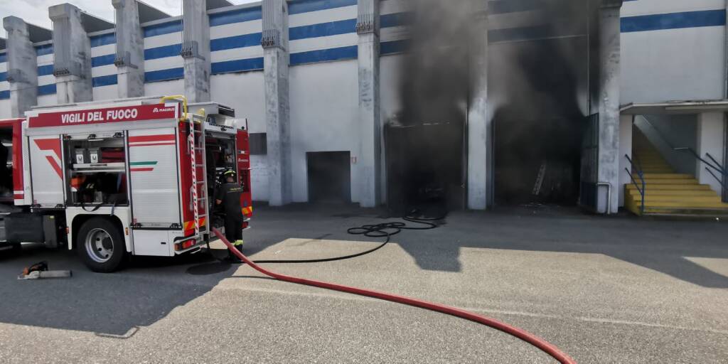 incendio stadio speroni