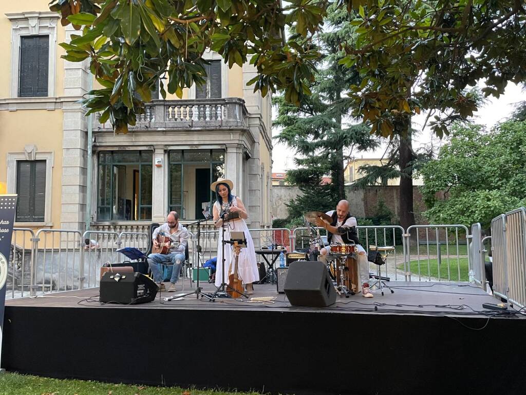 Prima serata del progetto BiblioNote alla biblioteca di legnano