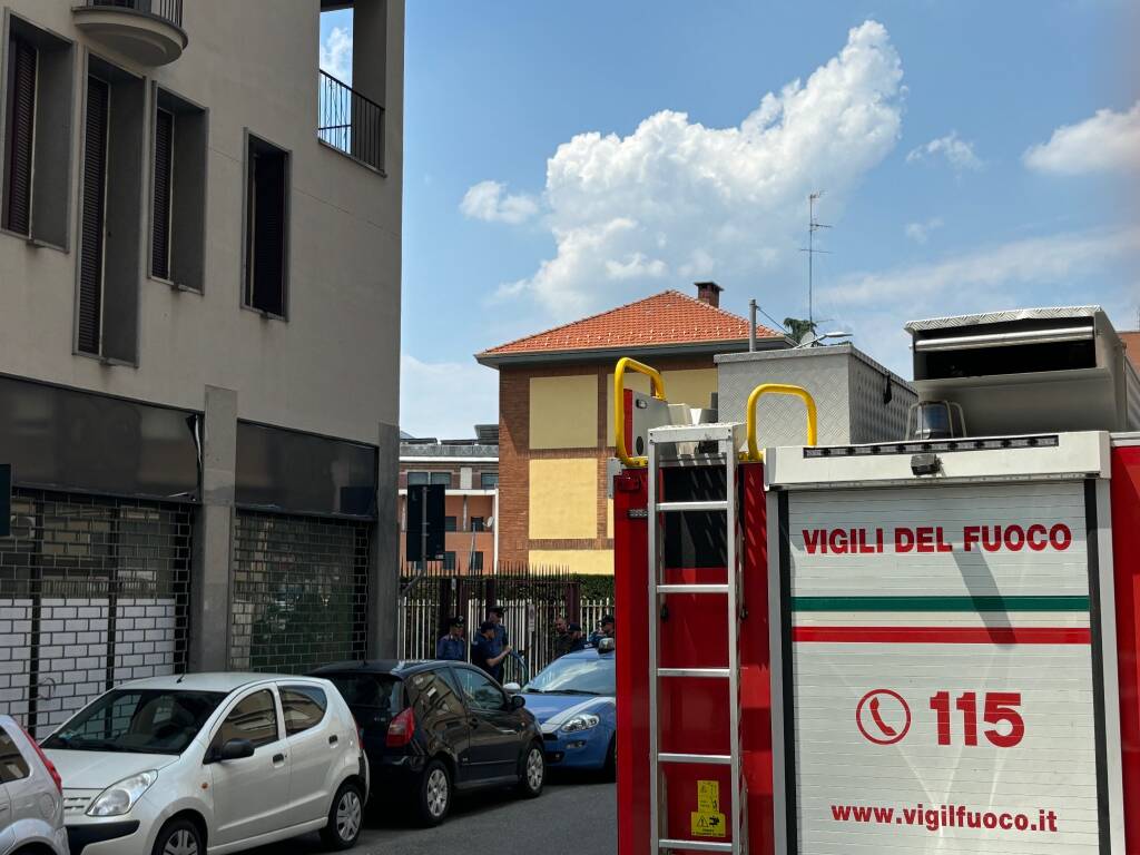 Verifiche prima dello sgombero in via Torino a Gallarate