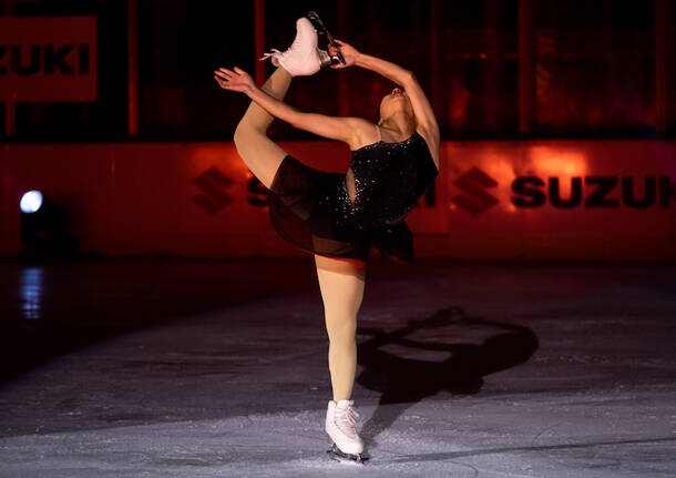 Lo show sul ghiaccio di Ferragosto all’Acinque Ice Arena