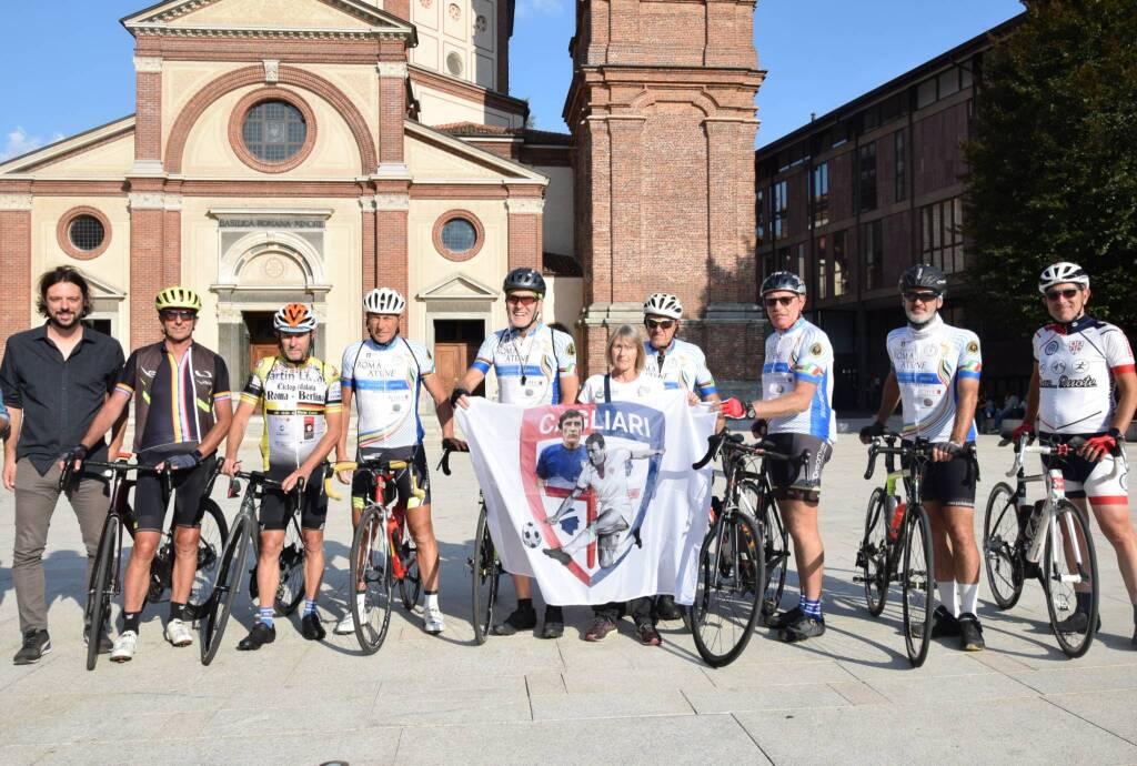 A Legnano la “Ciclopedalata sulle strade di Gigi Riva”