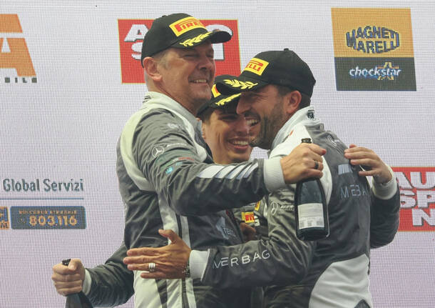 Doppia vittoria a Imola per il team varesino Nova Race