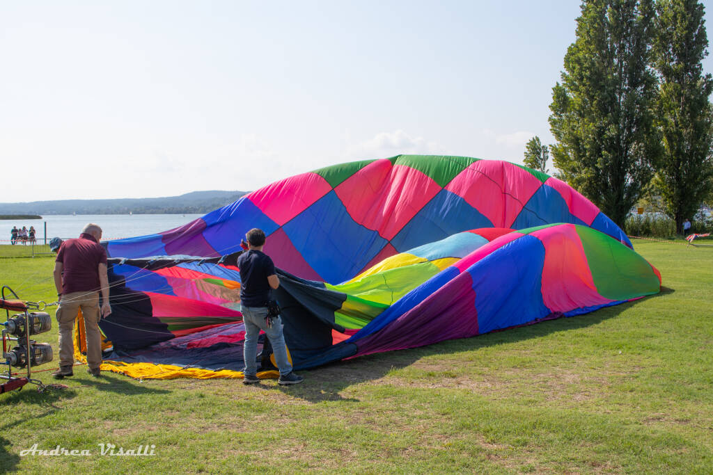 Mongolfiere ad Angera