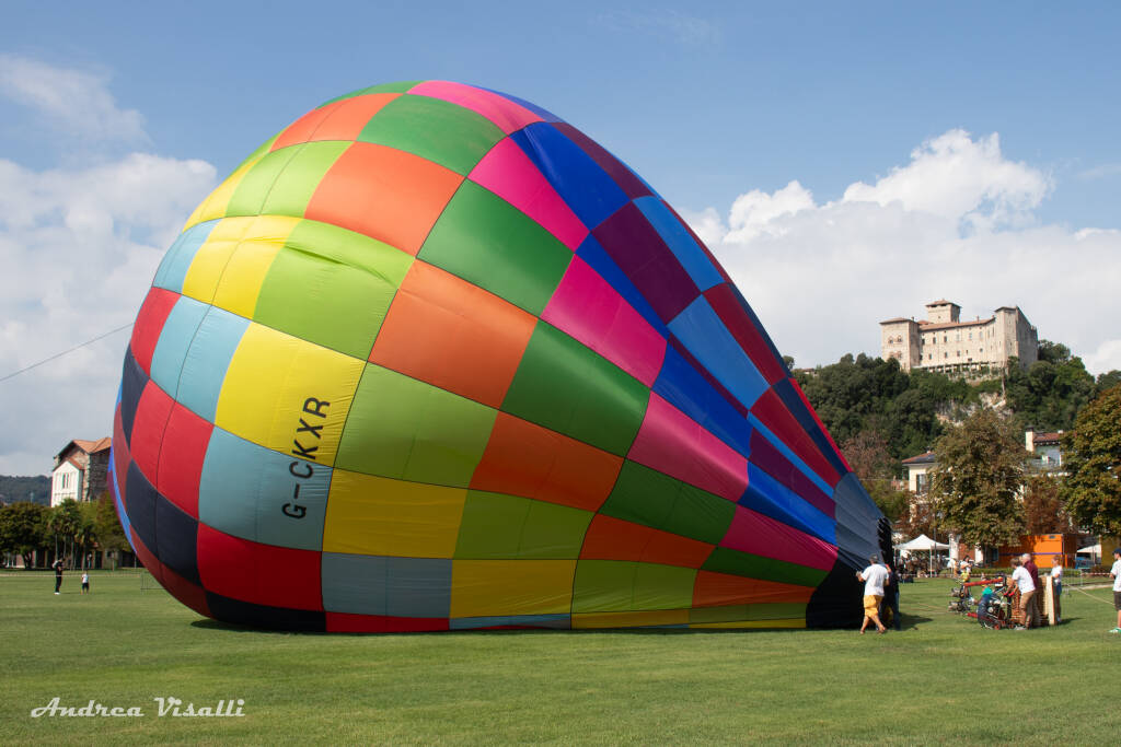 Mongolfiere ad Angera