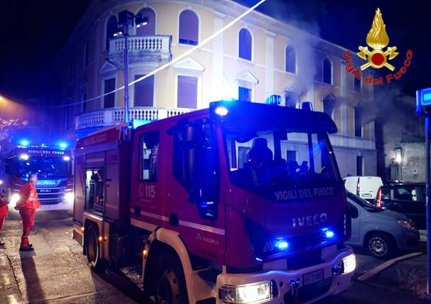 Incendio in una palazzina di Busto Arsizio