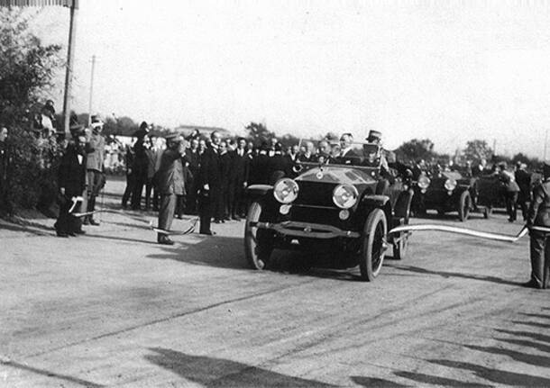 L’autostrada Autolaghi Milano-Varese domenica 22 settembre festeggerà 100 anni di storia