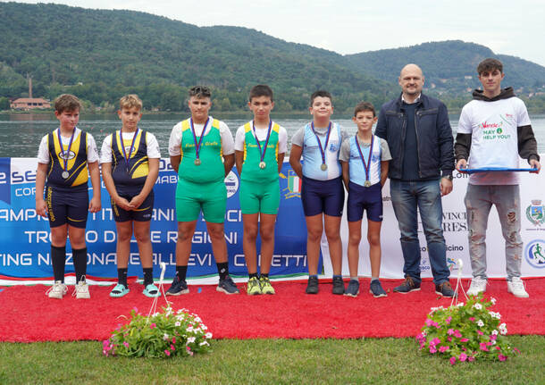 La Canottieri Luino al Meeting Nazionale di Corgeno di Vergiate