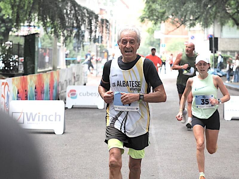 La GallaRun Ten ferma la pioggia e conquista Gallarate