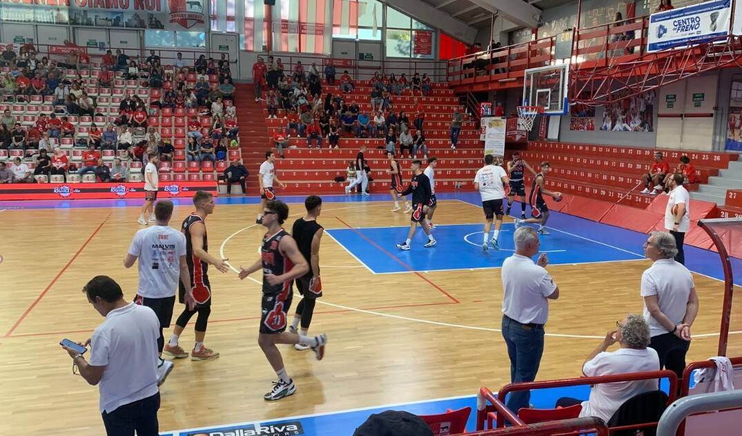 Serie B Nazionale: Basket Legnano esordio a Piacenza 