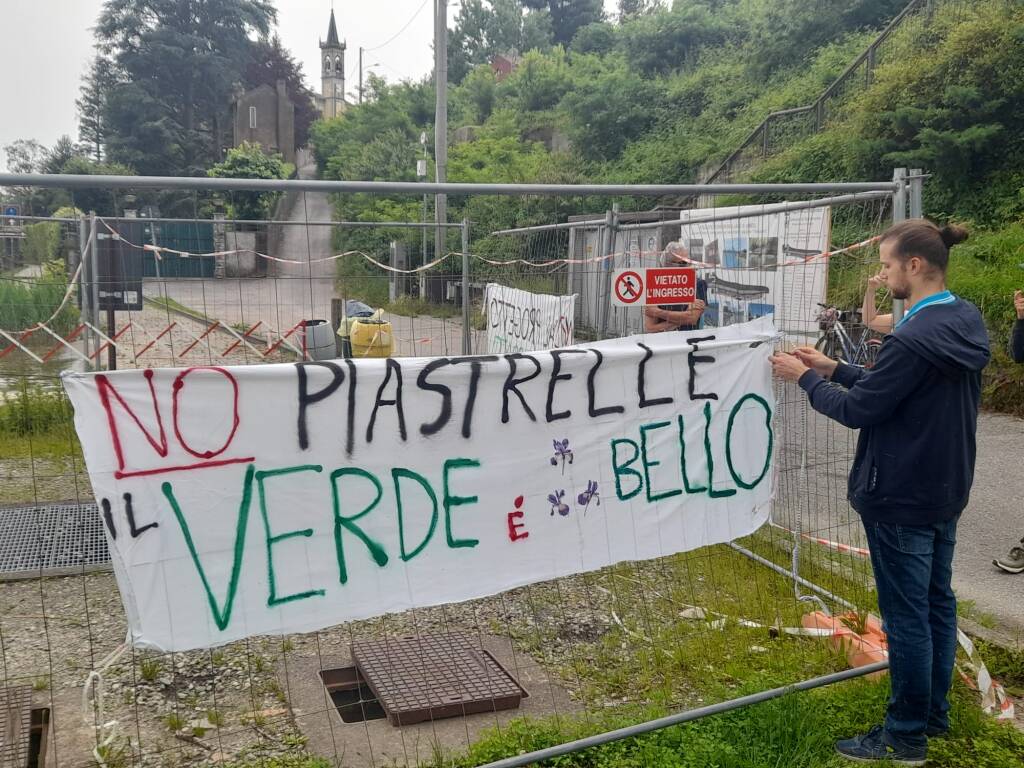 Sit in a Biandronno sul lungo lago