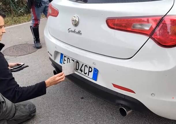 Arcisate - Polizia locale ferma ladri