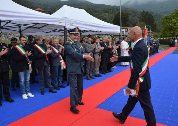 A Casalzuigno celebrati i 250 anni della Guardia di Finanza – Le foto