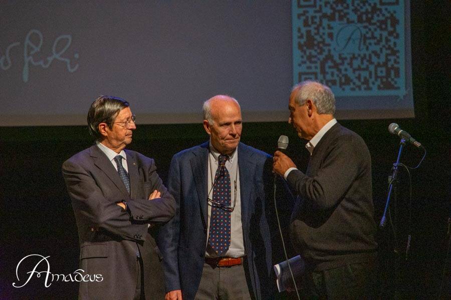 Cinquanta talenti sul palco del Teatro Tirinnanzi di Legnano per ricordare il baritono Franco Sioli