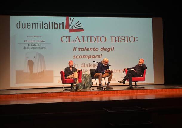 Claudio Bisio presenta il suo romanzo a Gallarate 