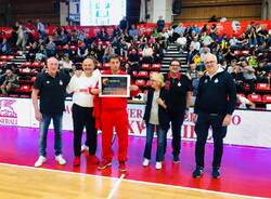 La sfida tra Legnano Basket e Saronno al PalaBorsani di Castellanza 