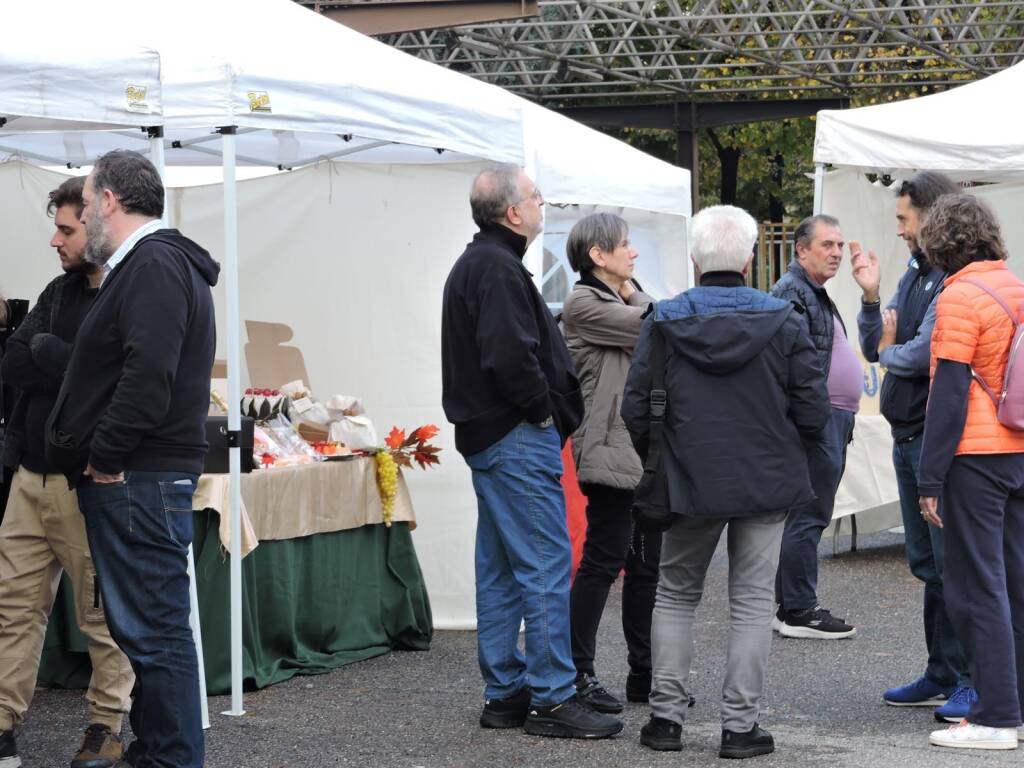 Mercatino contrada Sant'Erasmo Legnano