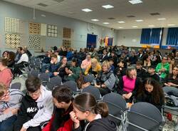 Orientamento scolastico, in 200 all’incontro alle Dante Alighieri a Legnano 