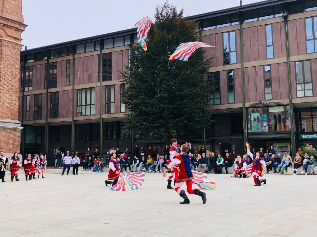 Sbandieratori e Musici di Legnano in festa per i loro 40 anni 