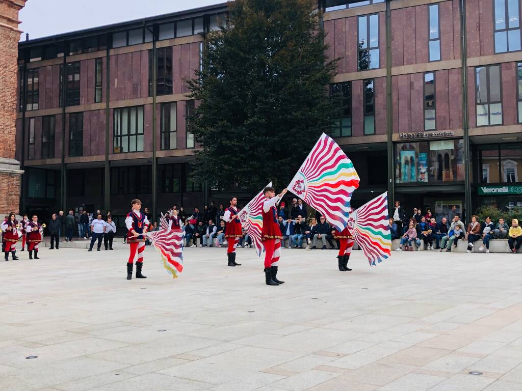 Sbandieratori e Musici di Legnano in festa per i loro 40 anni 