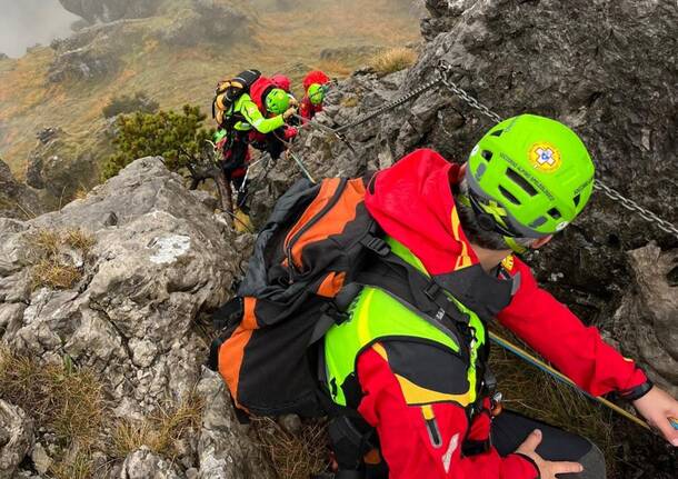 Soccorso alpino Varese Cnsas Esercitazione alla Grona