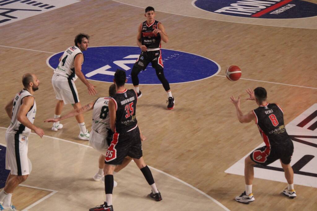 Treviglio-Legnano Basket, foto di Andrea Bernasconi