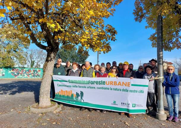 A Parabiago una passeggiata nel Parco del Roccolo per "Cammina Foreste Urbane"