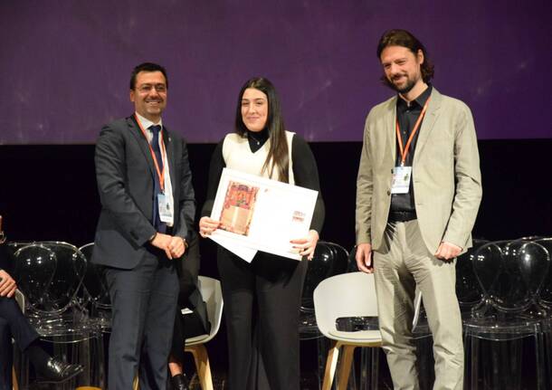 Borse di studio al Teatro Città di Legnano Talisio Tirinnanzi di Legnano