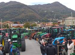 Cuvio, i trattori scaldano i motori per la festa