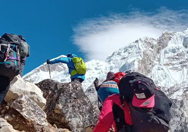 Cena Nepalese a Casciago per il Nepal: solidarietà e racconti dall’Himalaya