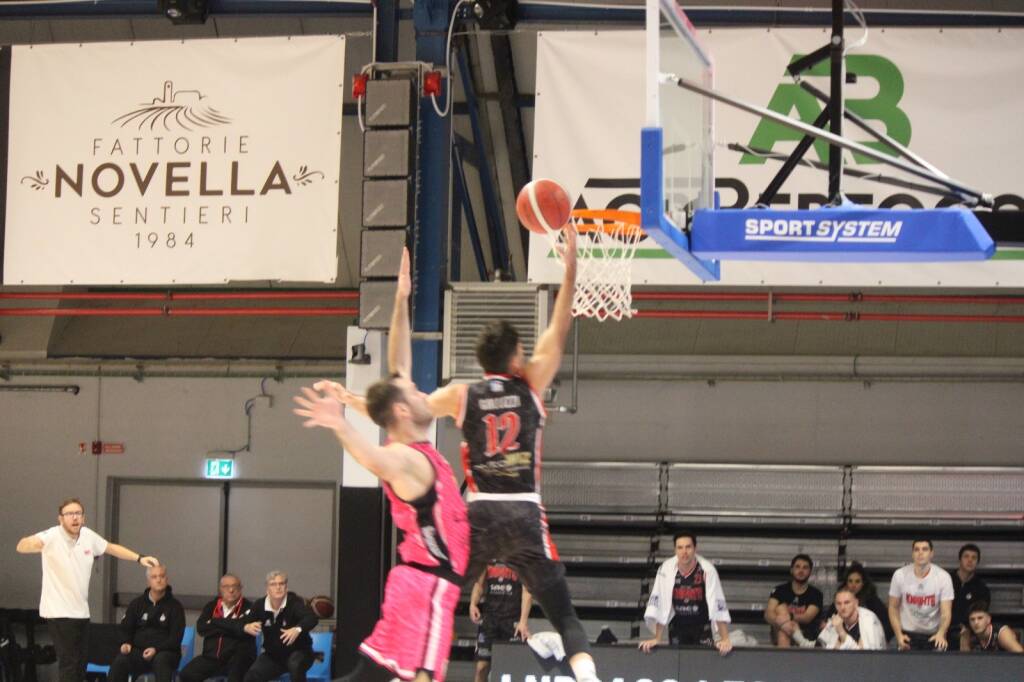 Crema - Legnano Basket, a cura di Andrea Bernasconi