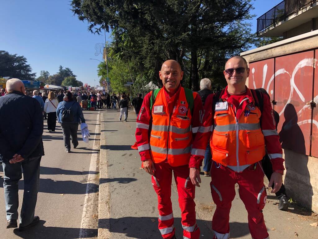 Fiera dei Morti 2024: una fiumana di persone a Legnano 