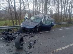 Incidente con tre veicoli a Cocquio Trevisago