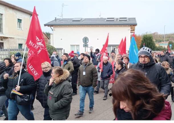 Manifestazione alla Beko Europe