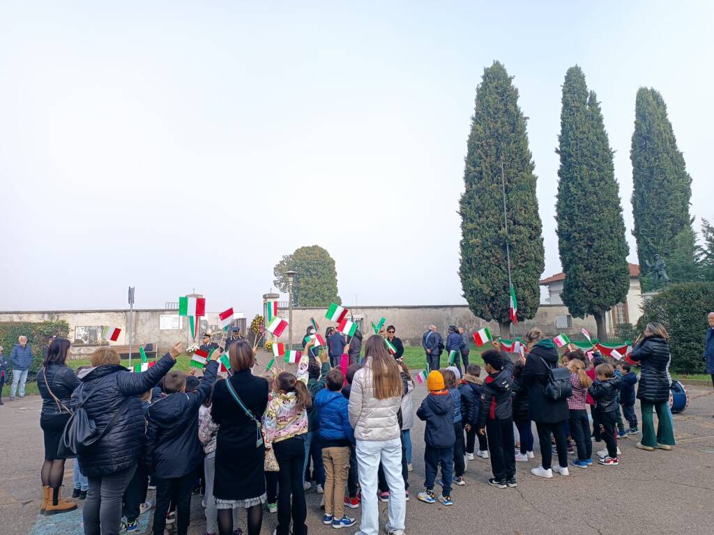 Nerviano celebra il 4 Novembre insieme agli studenti e al Consiglio comunale delle Ragazze e dei Ragazzi