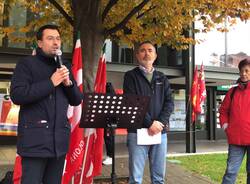 Sciopero generale in piazza San Magno a Legnano