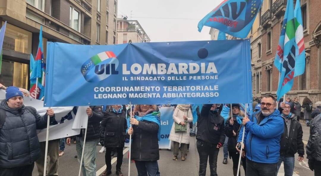 Uil Legnano allo sciopero generale di Milano 