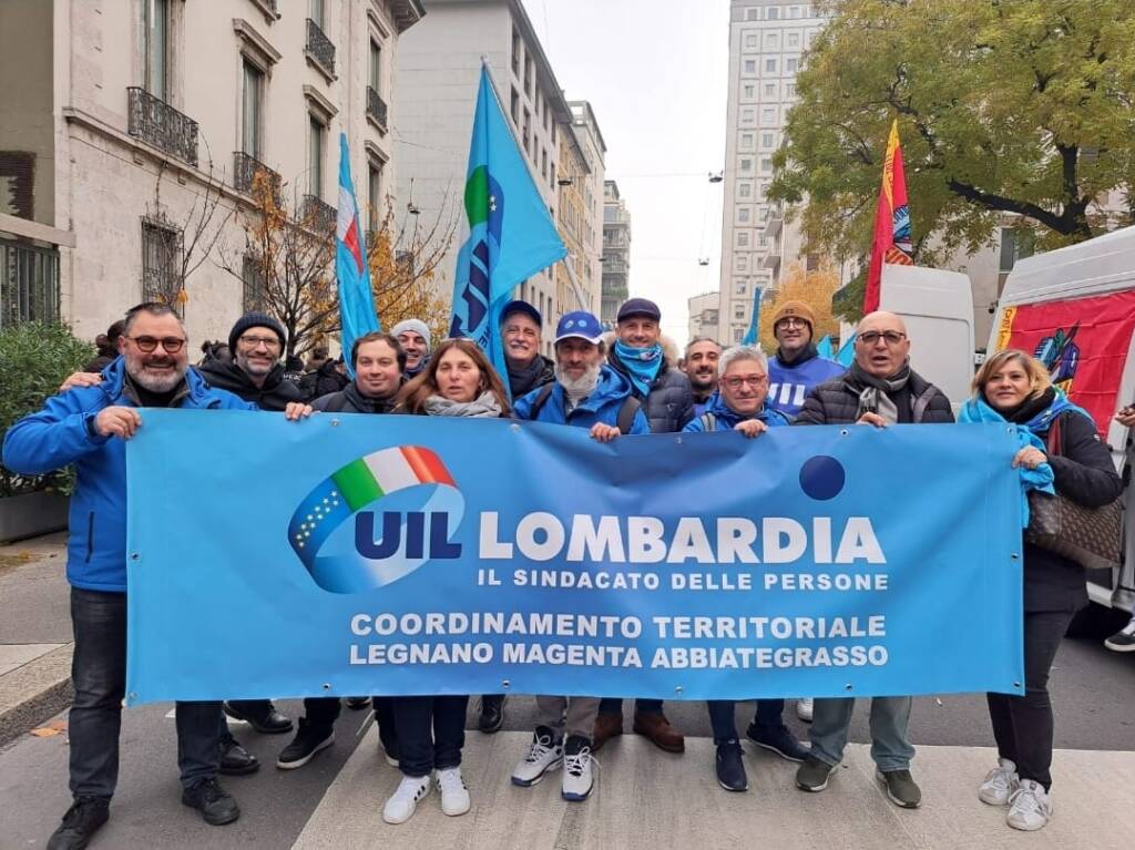 Uil Legnano allo sciopero generale di Milano 