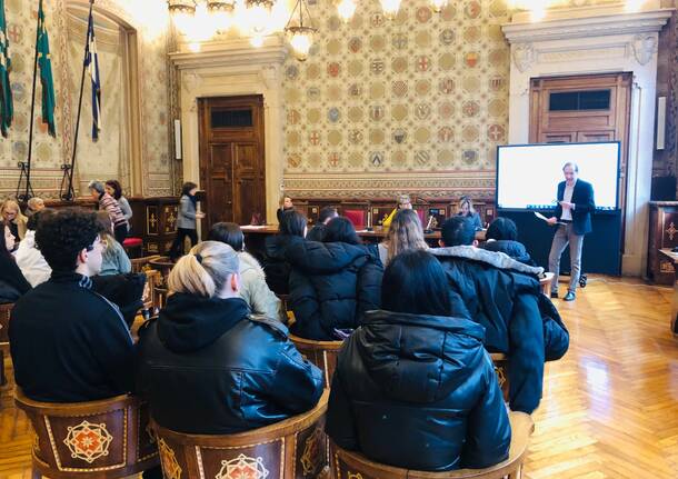 Eventi contro la violenza sulle donne, la presentazione del programma a Legnano