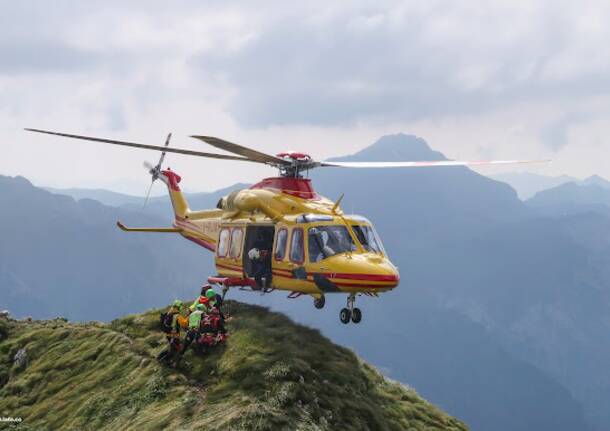 70 anni di impegno, solidarietà e passione: il Soccorso Alpino e Speleologico celebra il suo anniversario